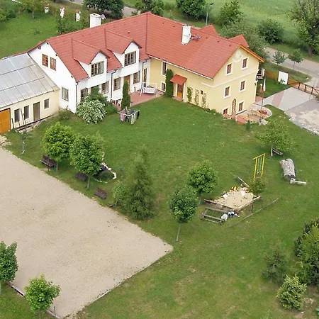 U Barona Prasila Pensionat Ořech